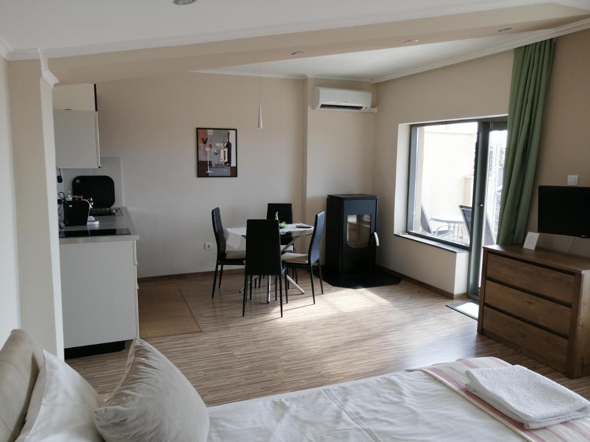 Lux Apartman บาลาตอนฟือเรด ภายนอก รูปภาพ