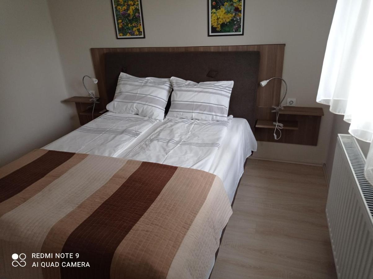 Lux Apartman บาลาตอนฟือเรด ภายนอก รูปภาพ