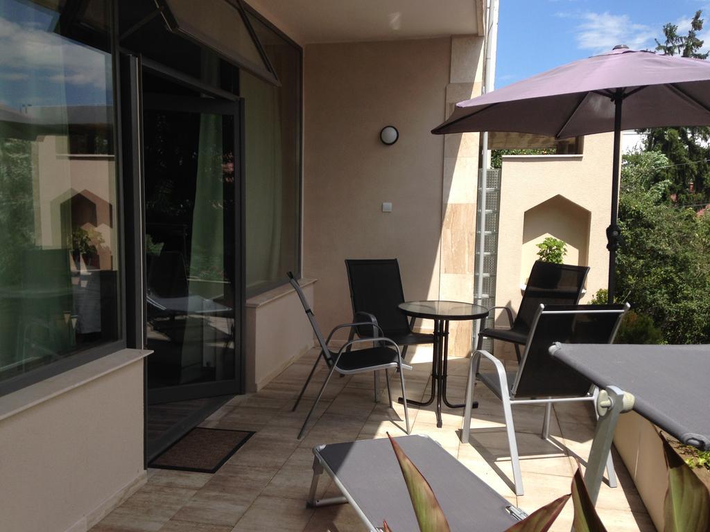 Lux Apartman บาลาตอนฟือเรด ภายนอก รูปภาพ